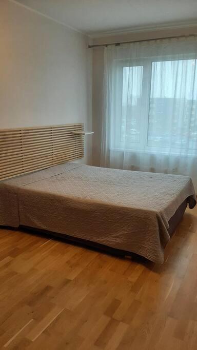 Puhas 2 Toaline Kakumaee Korter Tallinn Bagian luar foto